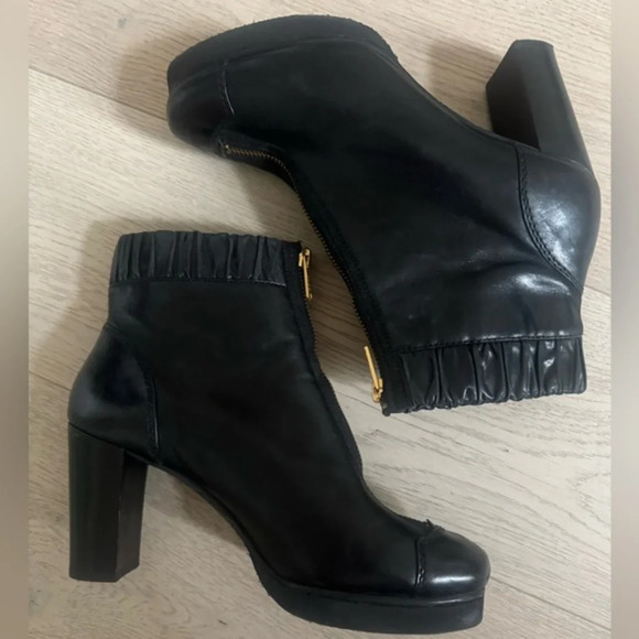 Marc By Marc Jacobs leather Front Zip
Wedge Ankle Boots size 39 (US size 9) - Picture 1 of 10